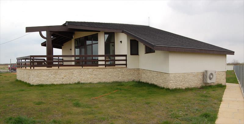 CAZARE IN SULINA - CIREX DELTA CLUB - vila-vedere-spate.jpg